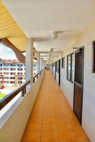 2Br Condo Free Pool With Wifi Near Mall In Davao City Exterior photo