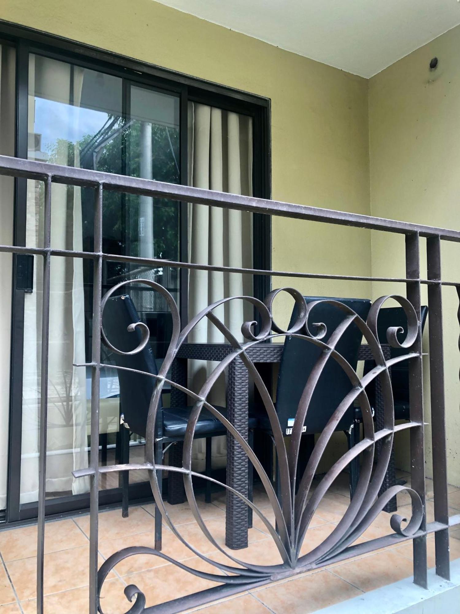 2Br Condo Free Pool With Wifi Near Mall In Davao City Exterior photo